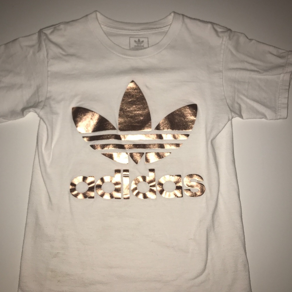 Adidas metallic top